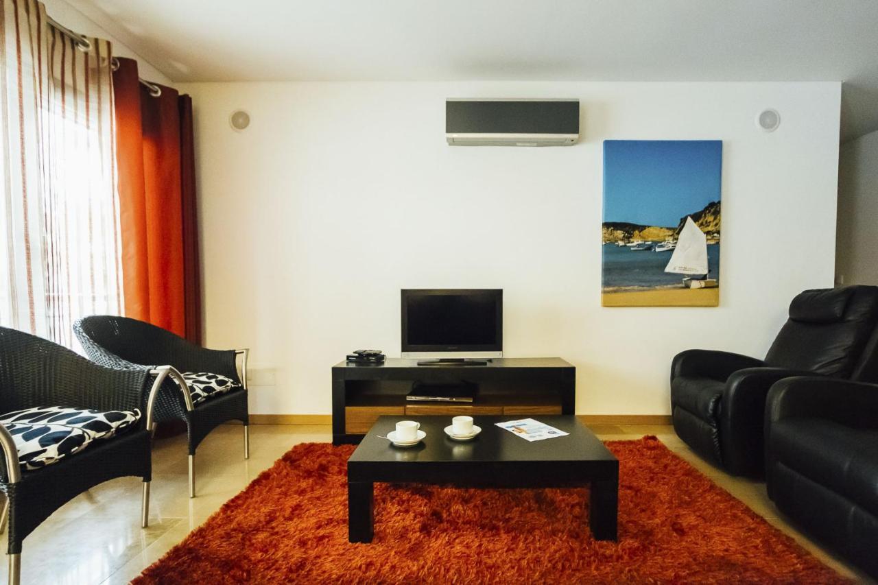 Baia Residence 2 - Holiday Apartments - By Sch ساو مارتينهو دو بورتو المظهر الخارجي الصورة